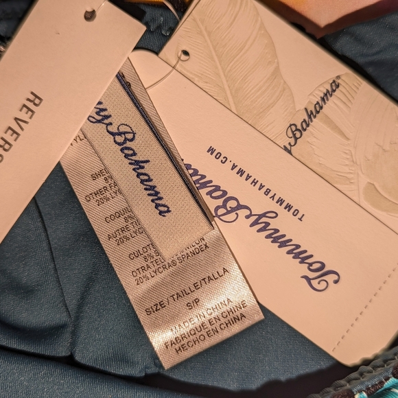 Tommy Bahama Bikini NWT SIZE S/M Multiple style/ reversible (see details below) - Picture 8 of 13